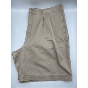 Old Navy Mens Pleated Khakis Shorts Size W42xL8.5‎